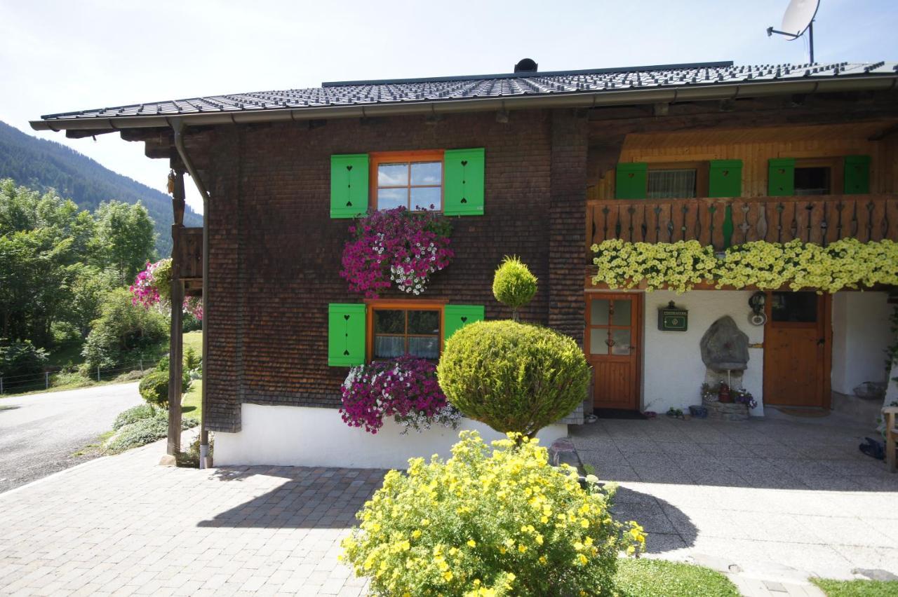 Haus Aelpele Apartment Klosterle am Arlberg Luaran gambar