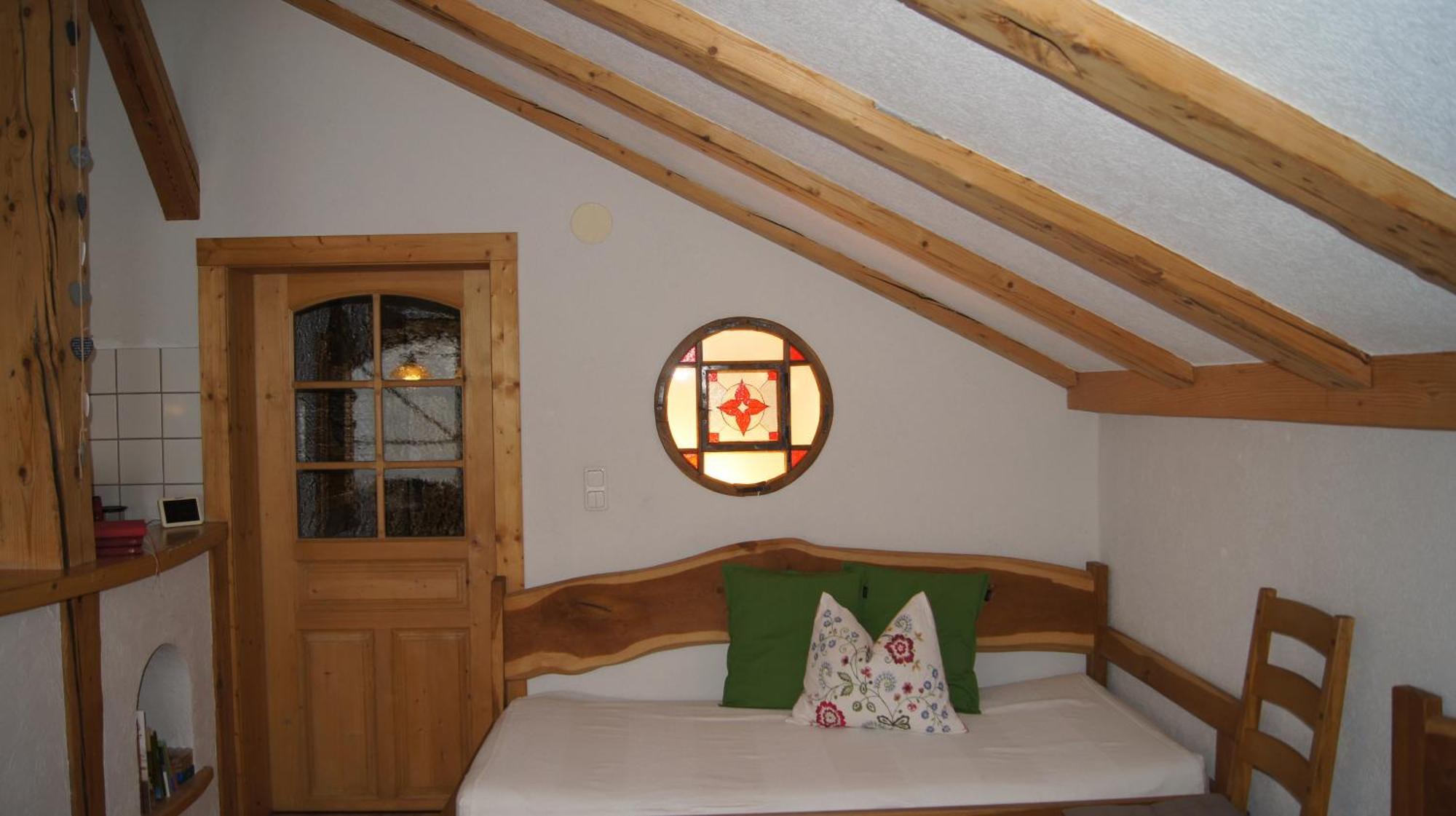 Haus Aelpele Apartment Klosterle am Arlberg Bilik gambar